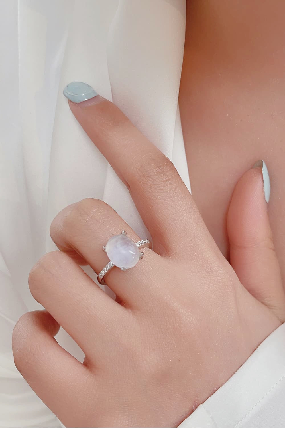 High Quality Natural Moonstone 925 Sterling Silver Side Stone Ring