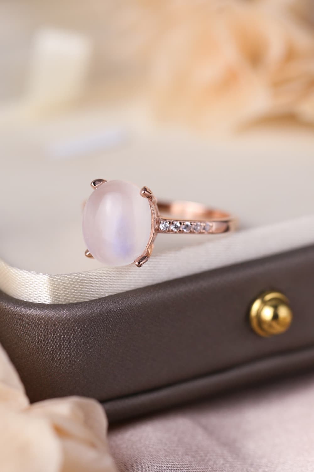 High Quality Natural Moonstone 925 Sterling Silver Side Stone Ring