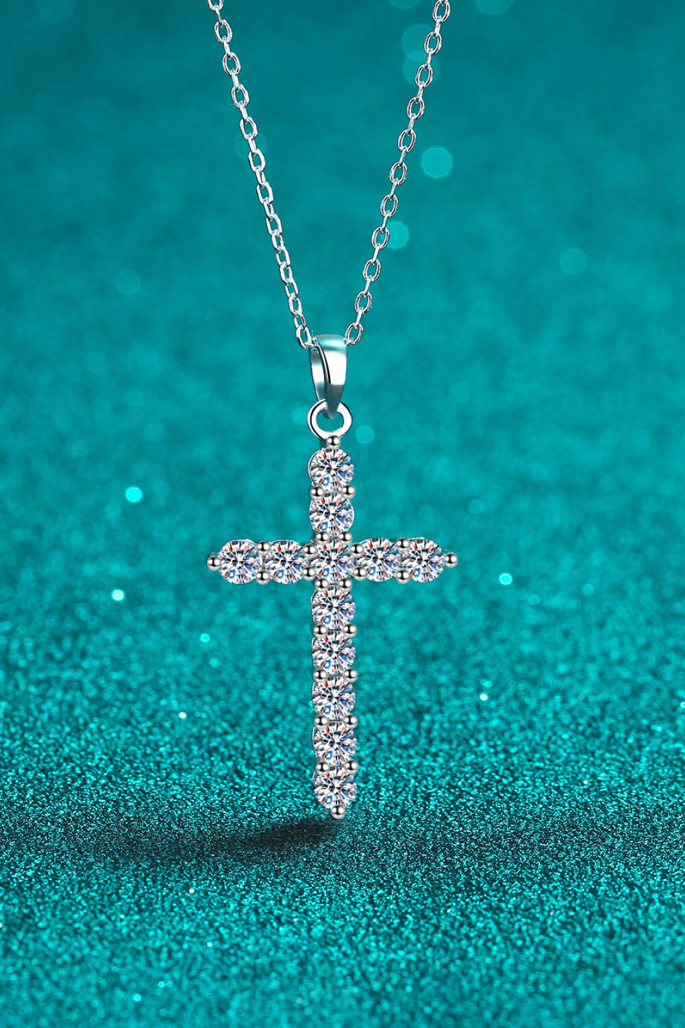 Moissanite Cross Pendant Chain Necklace